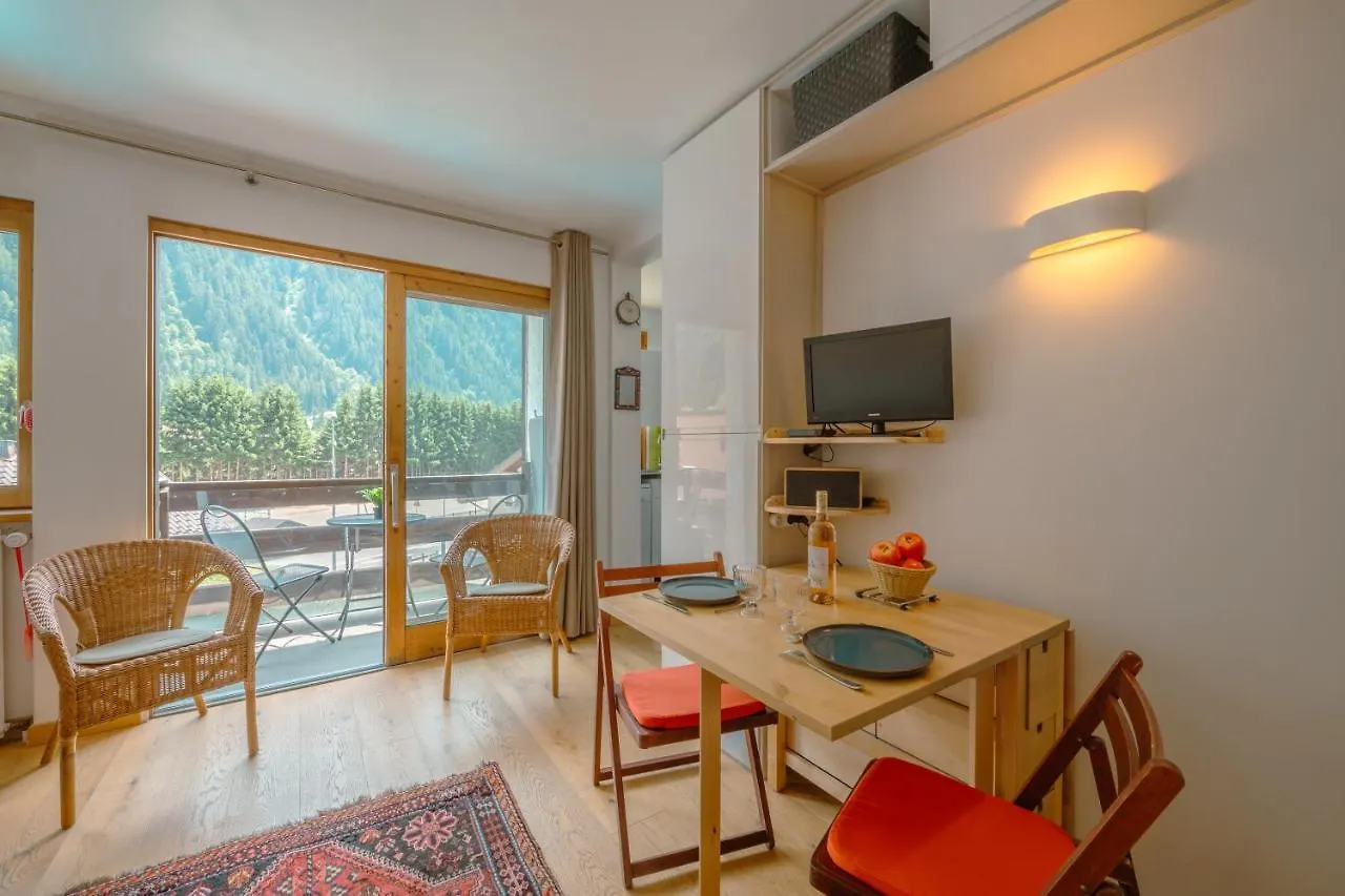 Apartment Les Marmottes D'Argentiere - Happy Rentals Chamonix